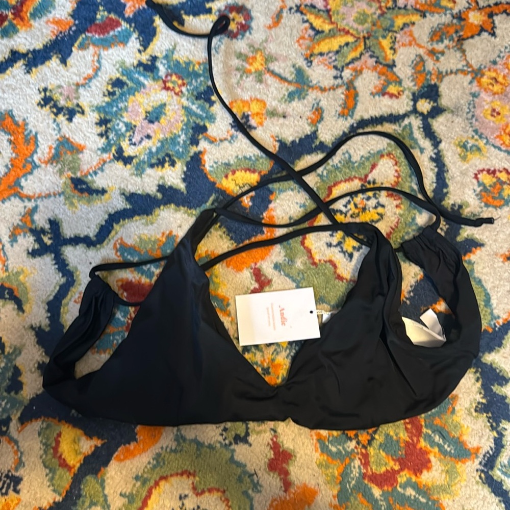 Andie Black Bikini Top Size L NWT